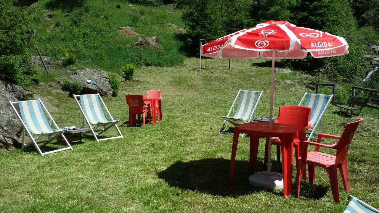Rifugio Stella Alpina Hotel Saviore dell'Adamello Exterior foto